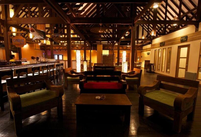 Tunamaya Beach & Spa Resort Tioman Island