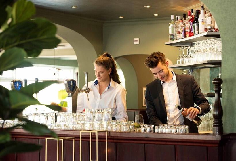 Van Der Valk Hotel Hardegarijp   Leeuwarden