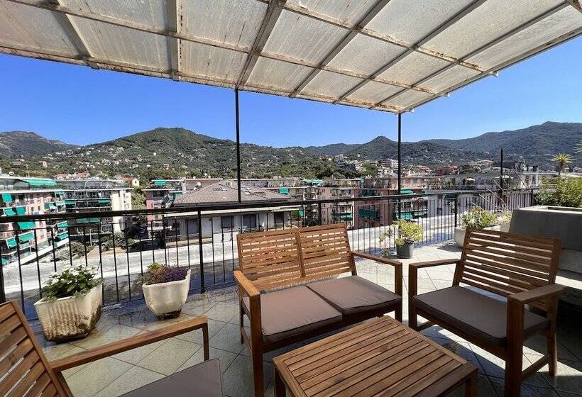 Joivy Spacious 2 Bed With Terrace