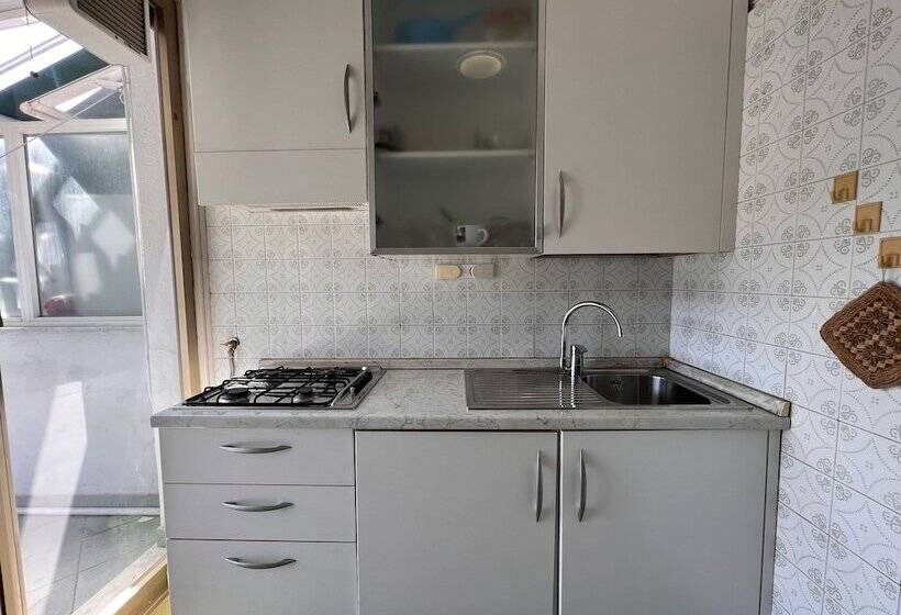 Joivy Spacious 2 Bed With Terrace