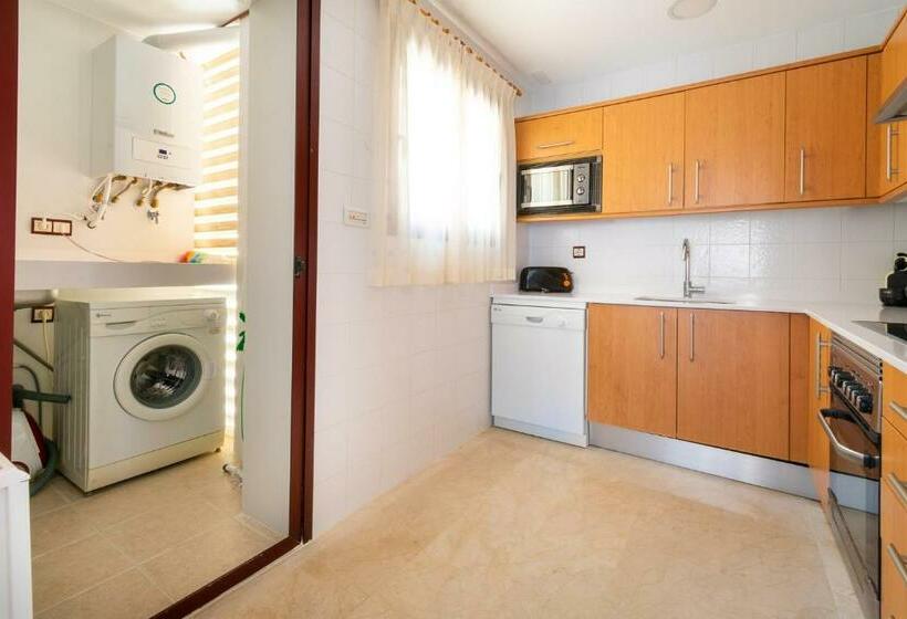 Apartamentos Albir Confort Avenida 3 Dorm