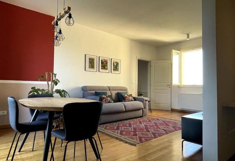 Appartamento Moderno In Tenuta Melloni