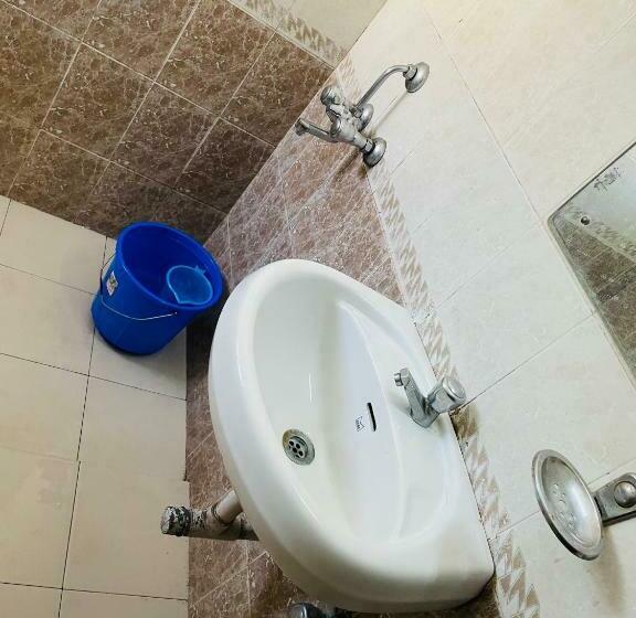 Calangute Apartment With Pool