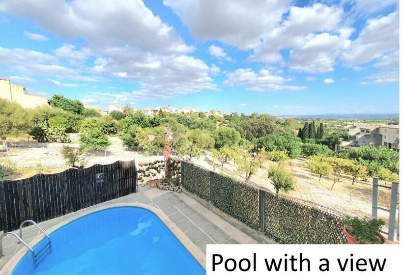 Casa De Pueblo Con Piscina