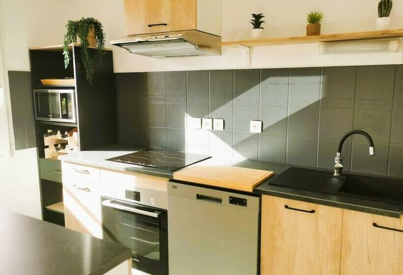 Casteljaloux Appartement 2 Chambres Balcon Parking Résidence Calme