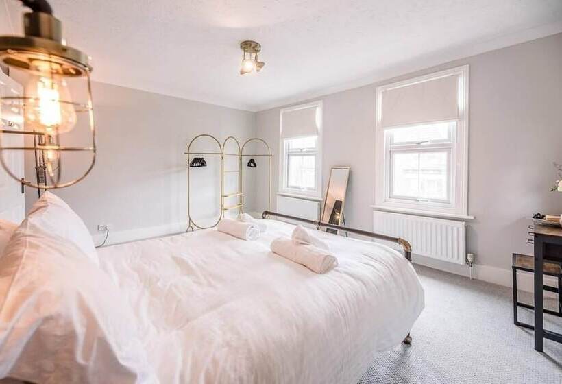 First Light Pakefield Air Manage Suffolk