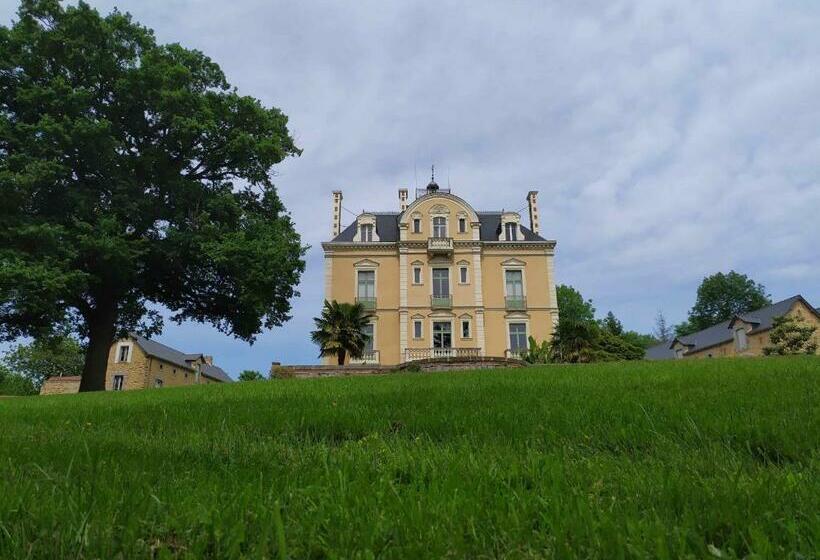 Château Xixème Pour 12 Pers, Parc 1.3ha, Chambres D époque, Proche Commerces, Laval Et Activités