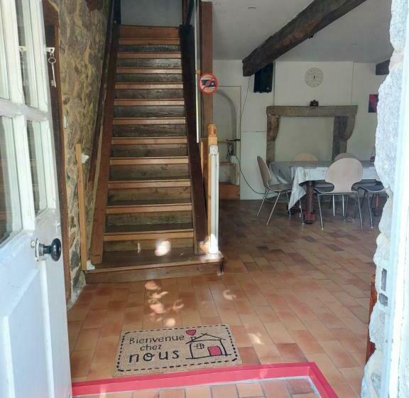 La Cambuse Des Gones   Gîte 3 Chambres