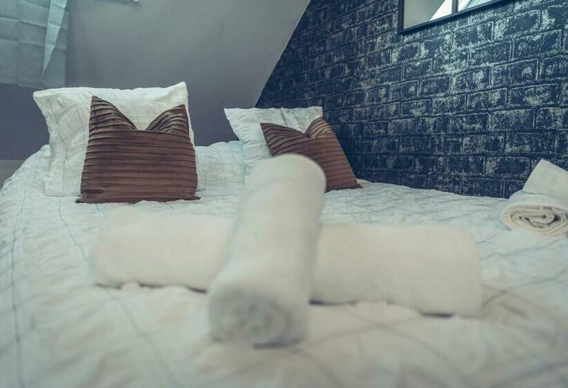 Le Loft Superbe Studio Avec Stationnement Gratuit