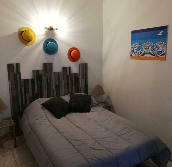 Orange: Appartement Pratique Et Idéalement Placé