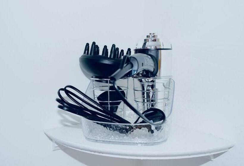 Spacious 1 Bed Flat In Central Slough