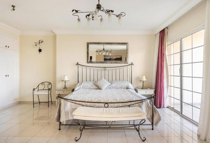 Terrazas Del Duque Sunset Apartment