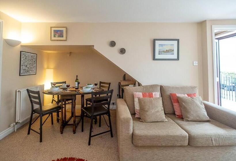 The Haven At Coastguard Court   Aldeburgh Coastal Cottages