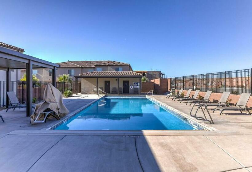 Townhome Desert Dlux