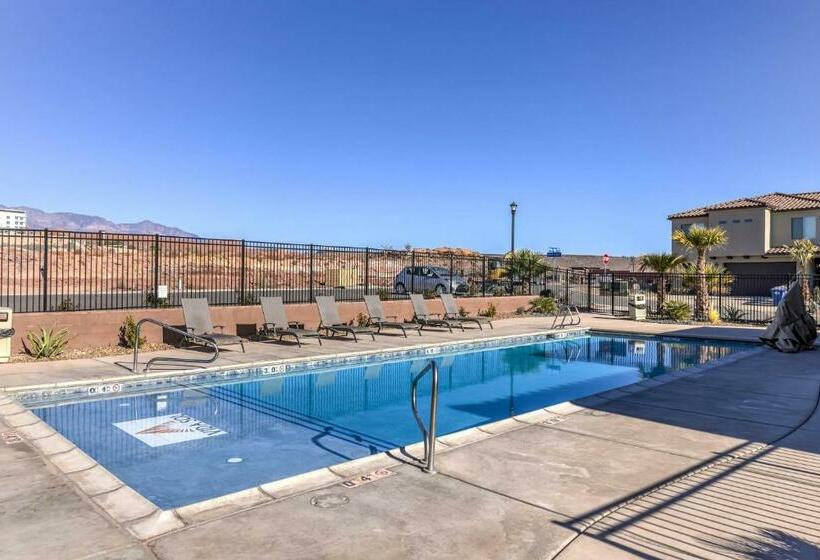 Townhome Desert Dlux