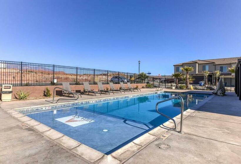 Townhome Desert Dlux