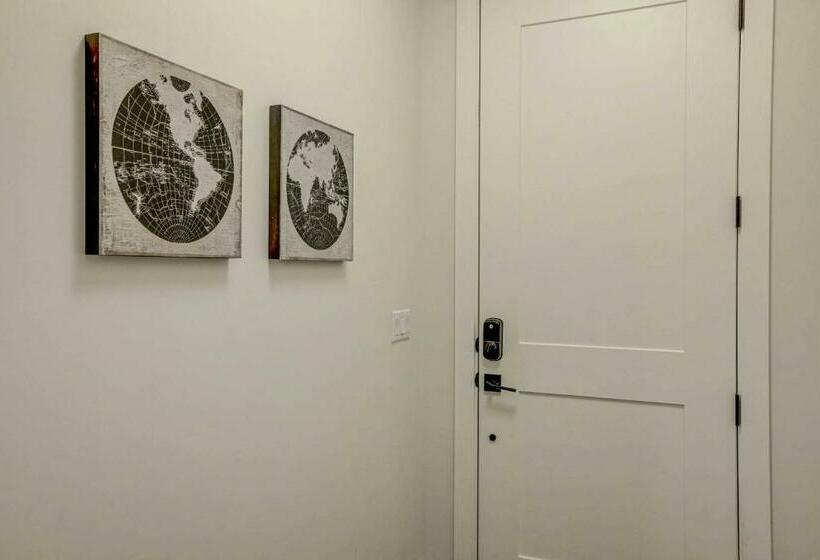 Townhome Desert Dlux