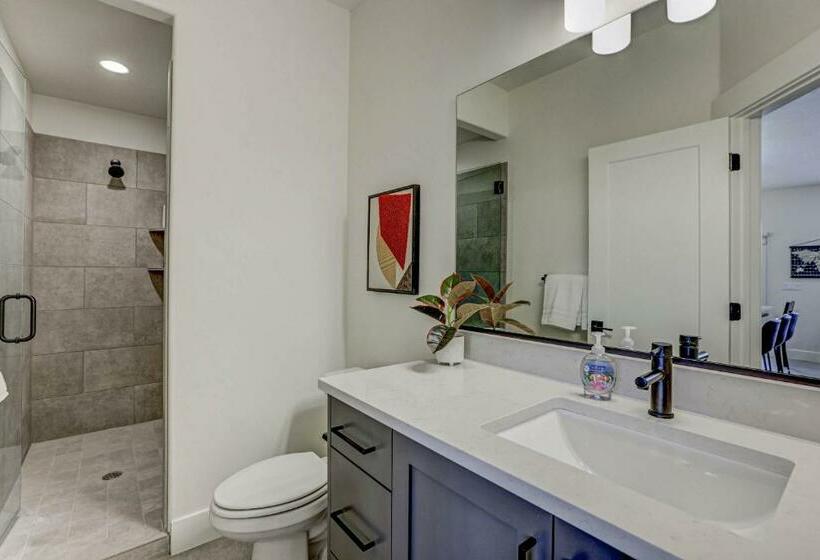 Townhome Desert Dlux