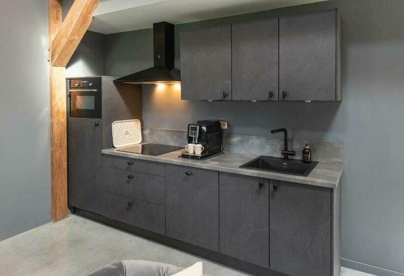 Vrijstaand Huisje, Dichtbij Kinderdijk