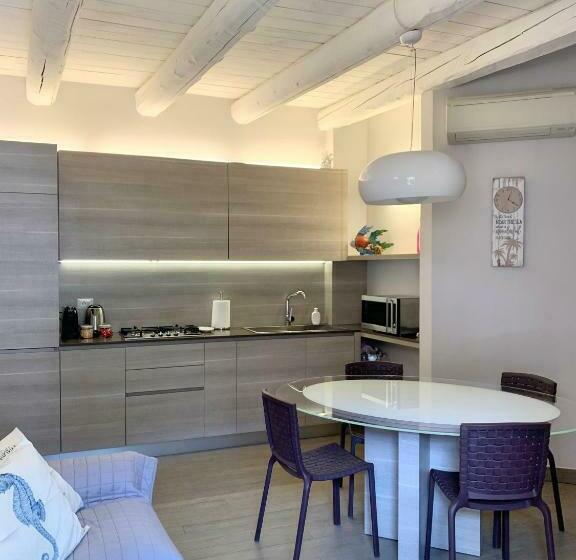 L Angolo Di Mare [centro Di Sirolo]