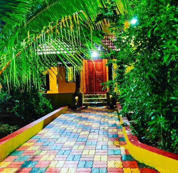 Smith Garden Farm House Auroville Pondicherry