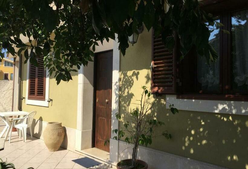 Villetta Flora Marina