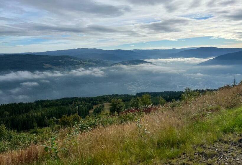 Perfect Christmas Atomosphere! Beautiful Apartment At Skagahøgdi With Panoramic View