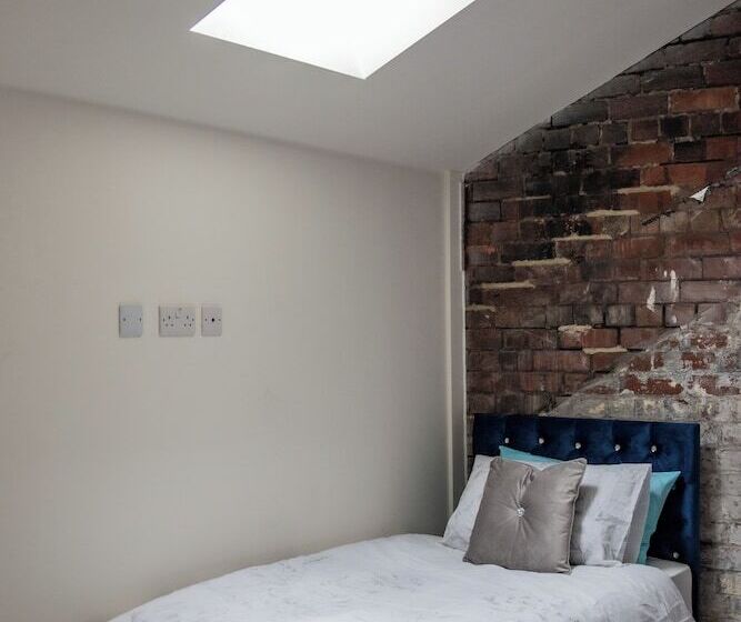 Bv Conditioning House Royal Comfy Suite Bradford