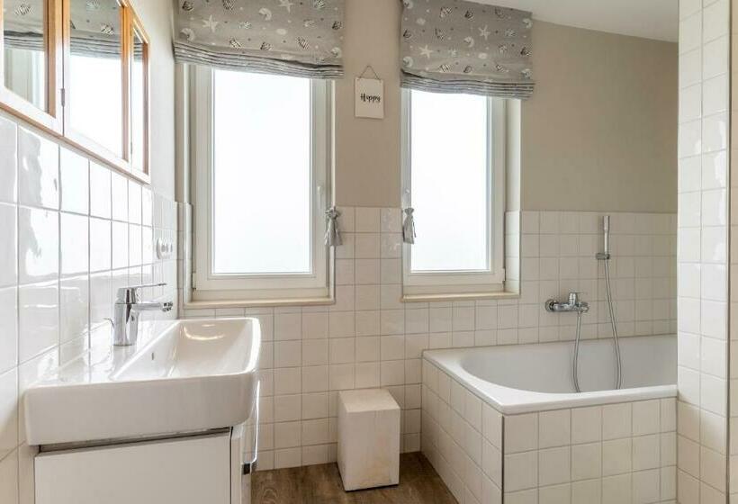 Fischerhaus Am Strand Appartement Gartenwohnung