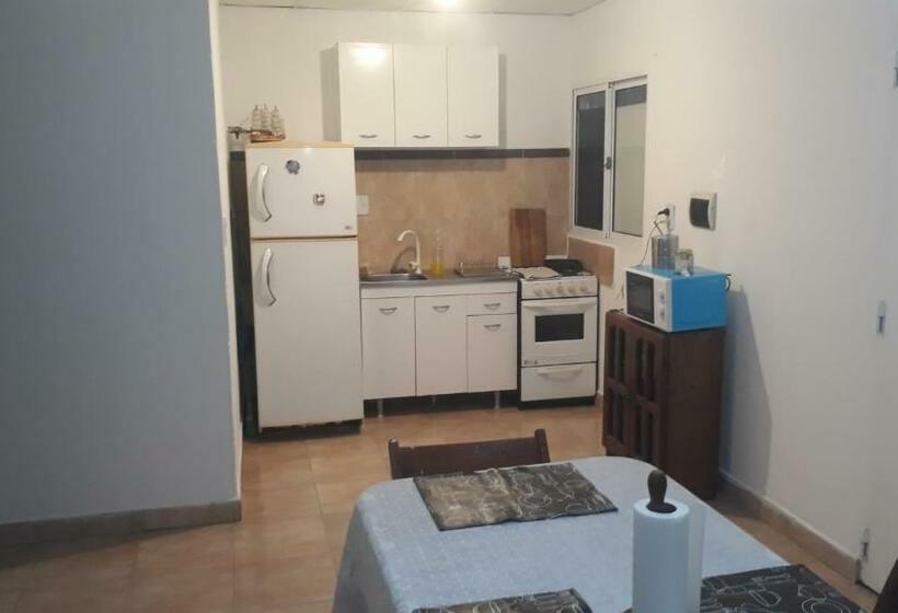 Hermoso Departamento De 1 Dorm, Con Estacionamiento Mediano