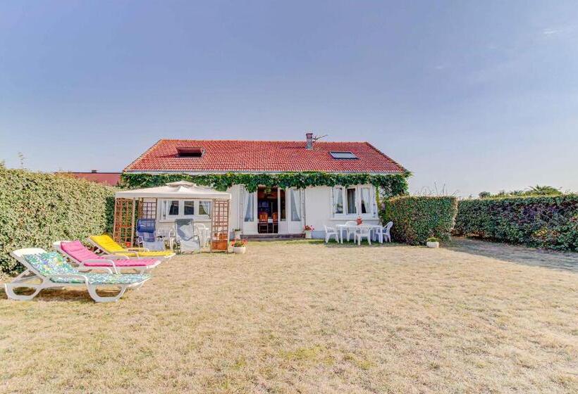 Maison De Famille Face Mer A La Plaine Sur Mer