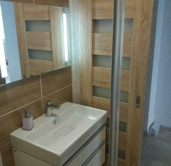 Moderný Apartmán S Krbom A Klimatizáciou