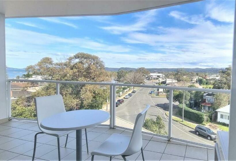 @sea   Ettalong Beach