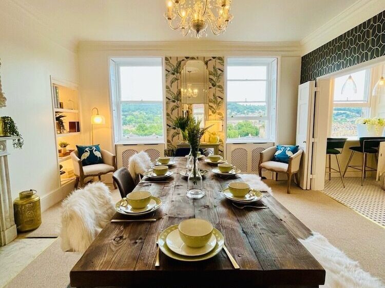 The Paragon Penthouse   Stunning Views Over Bath!
