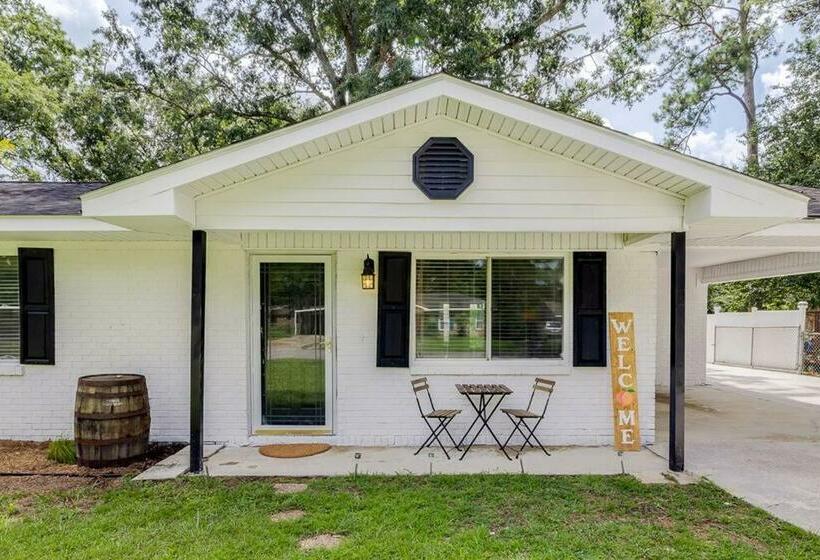 The Peach Family Friendly Oasis