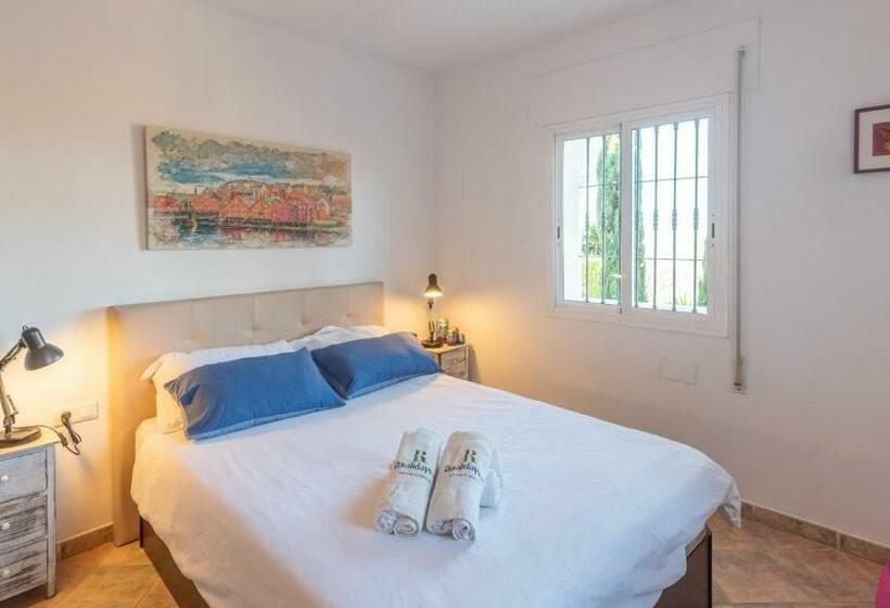 Villa El Arco Iris De La Montana Sayalonga By Ruralidays