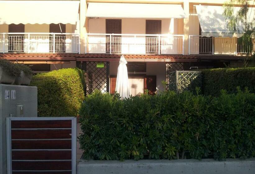 Villetta In Villaggio Vacanze Metatur Metaponto