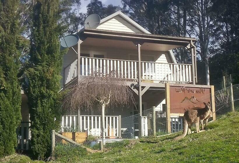 Beautiful Dutch Barn Style Country House In Merrijig