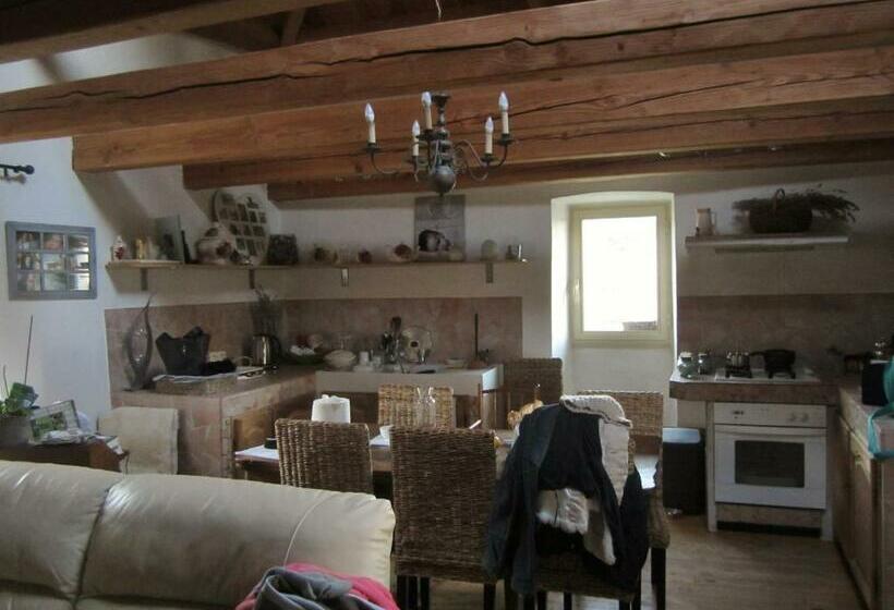 Comfortable Quiet House In The Countryside Porte Du Quercy For 8 People