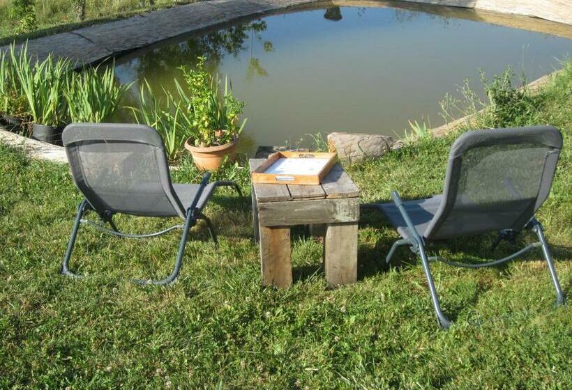 Comfortable Quiet House In The Countryside Porte Du Quercy For 8 People