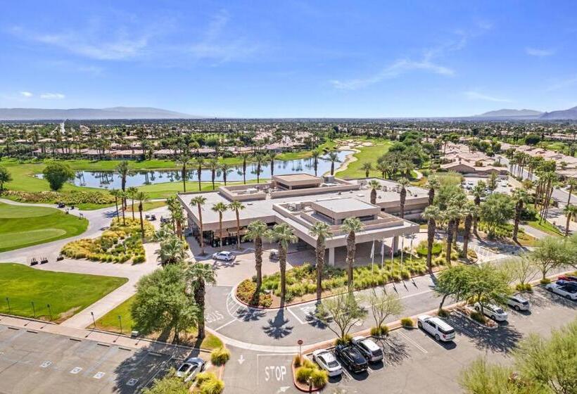 Desert Sunset By Vare Pool Spa Gym Tennis