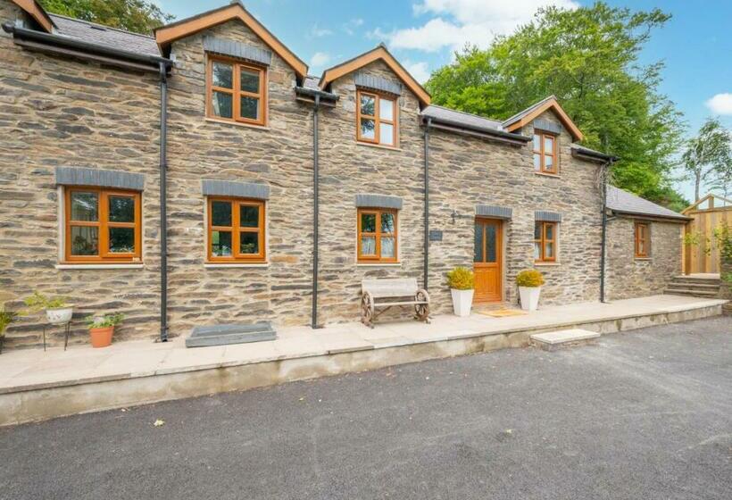 Hafod Y Llwynog
