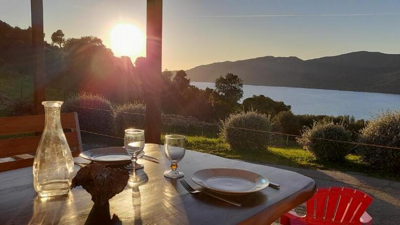 Le 212  Splendide Vue Mer Et Nature