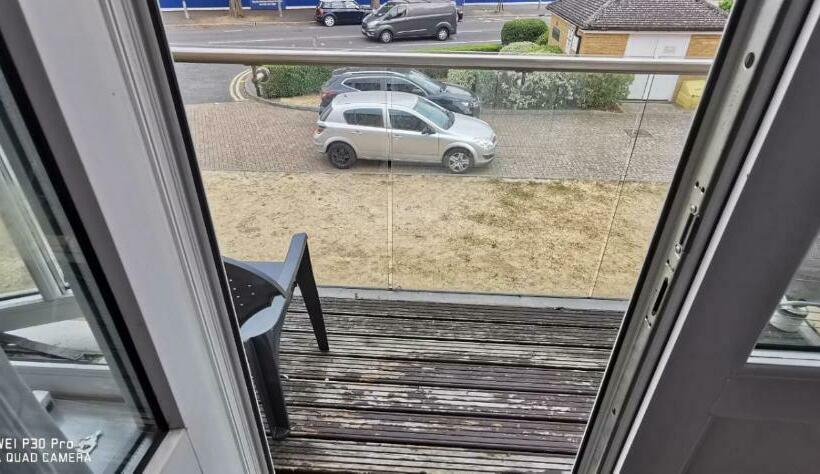 Lovely Spacious Big Room With Private Bathroom