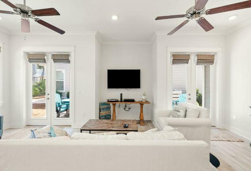 Paradise By The Pool