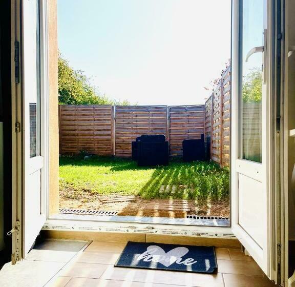 Secret Garden Parking Hyper Centre & Calme