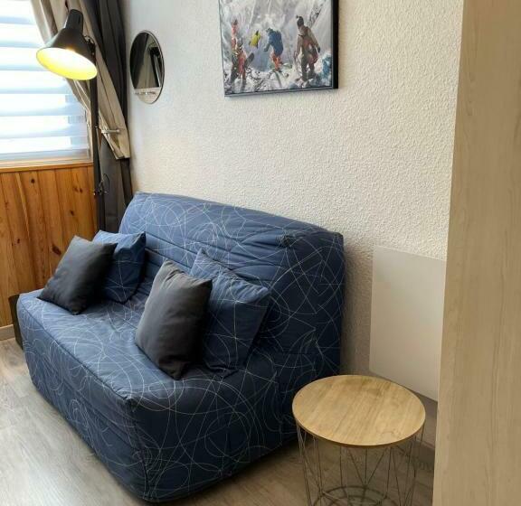 Ski Piau Engaly 50 M Des Pistes De Ski Et Du Cœur De Station