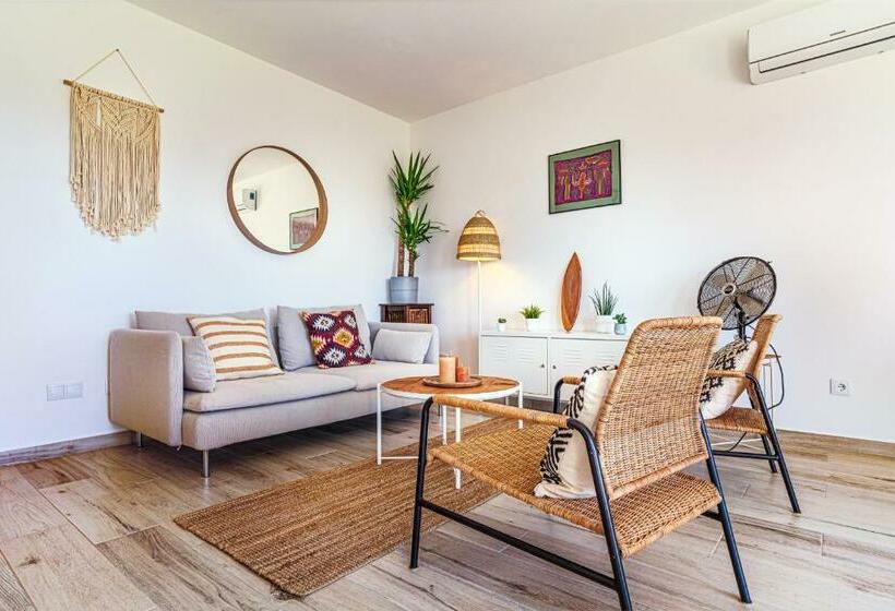 Surf & Beach Apartment