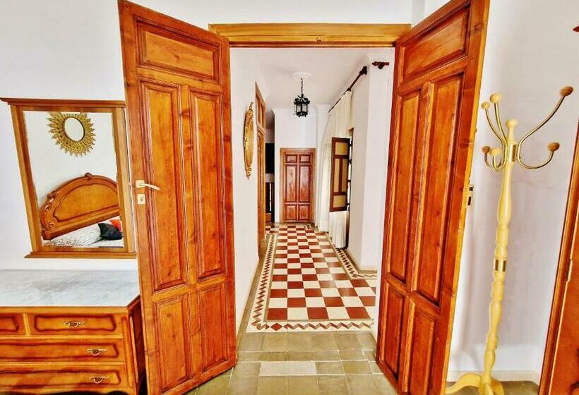 Velez Nazari Casa Molina