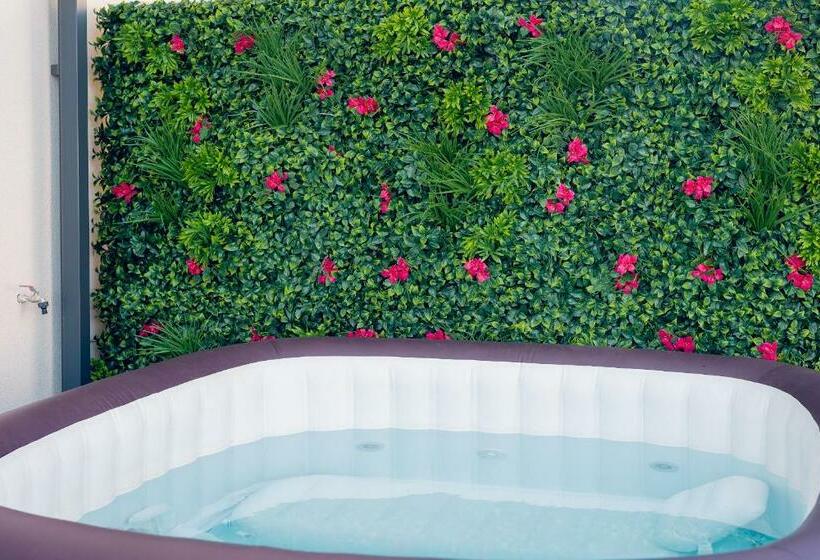 Villa Méditerranéenne 4 étoiles, Villa Neuve Proche Plage